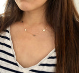 DELICATE STAR Necklace